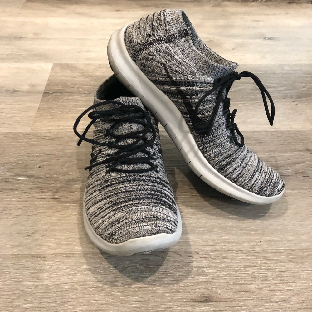 Nike Free RN Motion Flyknit